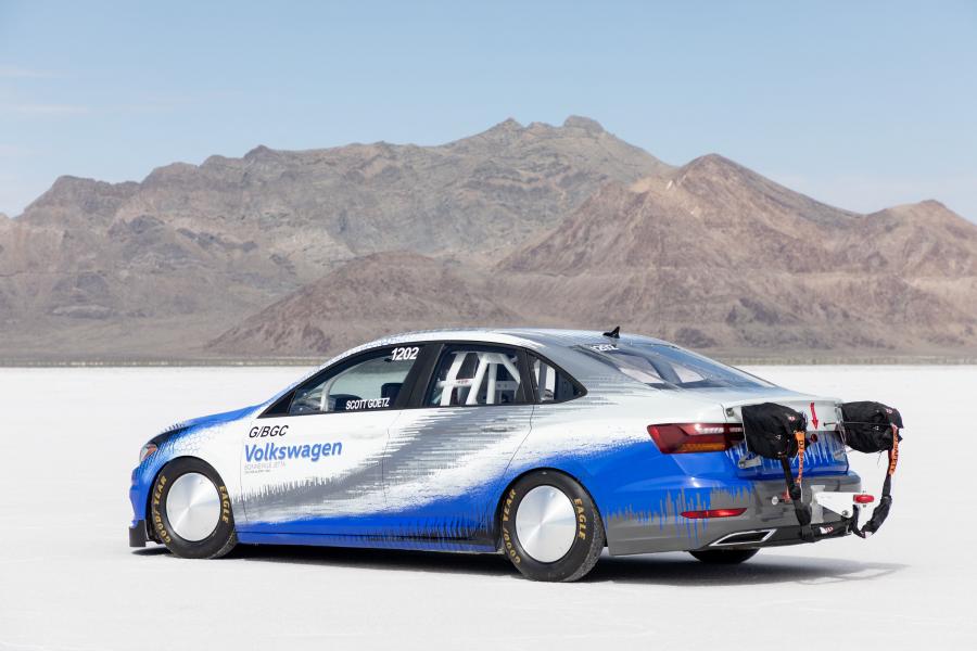  Volkswagen Jetta Bonneville Racer 2018 года  (фото 10 из 36)